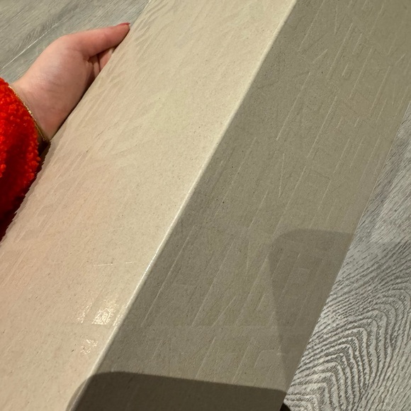 Golden Goose Sneakers - Picture 6 of 6